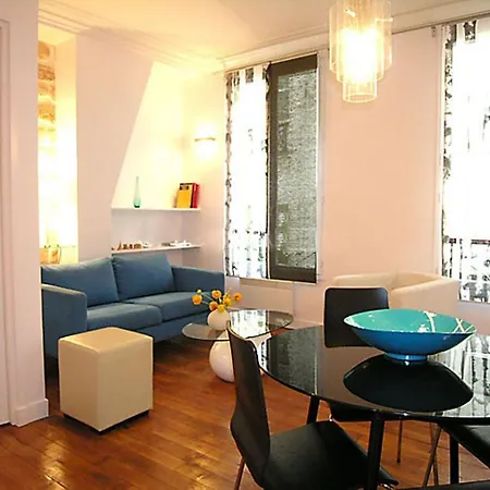 Apartment Le Marais Parigi